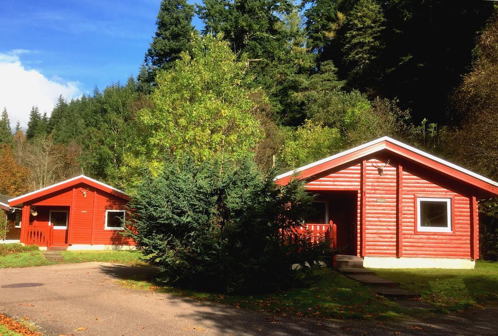 Pucks Glen Lodges, Rashfield, By ダヌーン エクステリア 写真